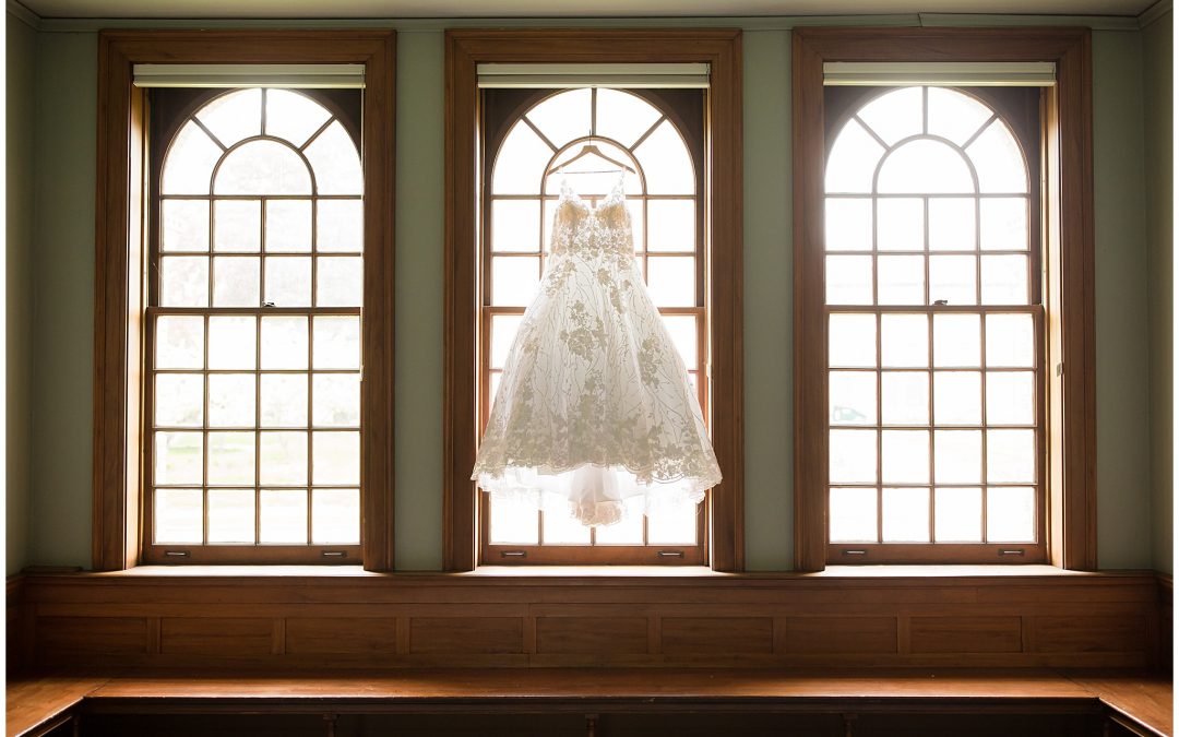 Chapel of St. Mary of the Angels Wedding | Riverport Inn & Suites | Winona, MN